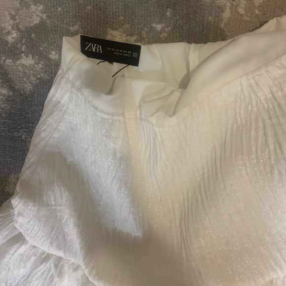 Zara White Mini Skirt - Picture 2 of 3